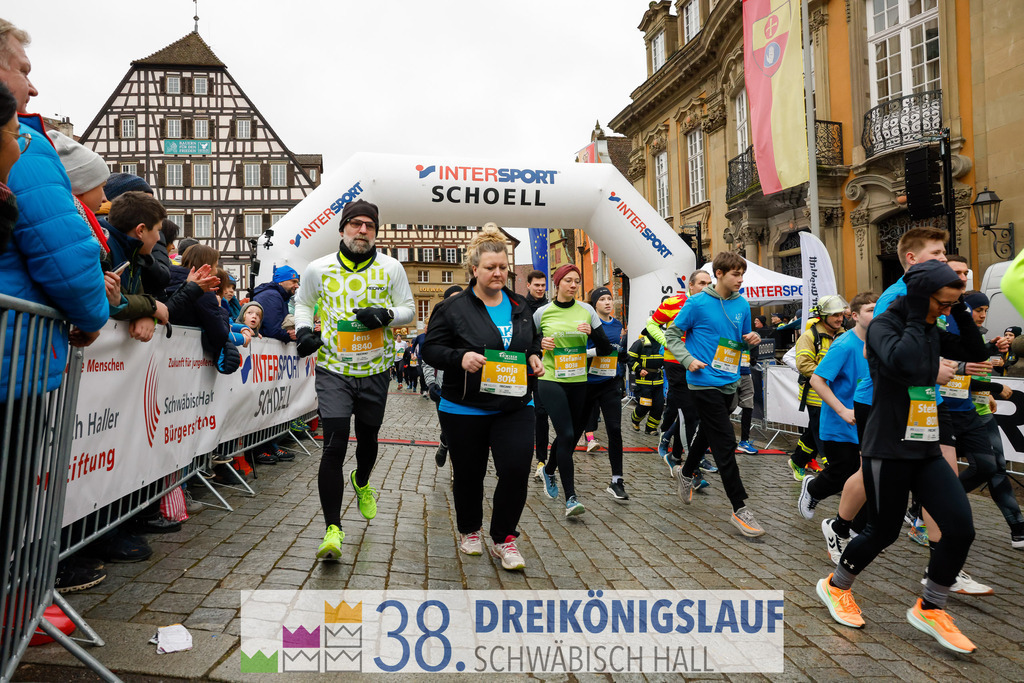 5km Roewisch Wohnbau Cup | 3 Koenigslauf 2024 5km Roewisch Wohnbau Cup - Realisiert mit Pictrs.com