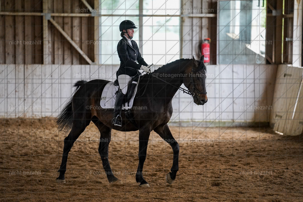 20230518-FAH04704 | Frühjahrsturnier, Landsberg am Lech, 2023, Reitclub Landsberg, Turnierbilder, Fotos Turnier Landsberg, Fotoagentur Herrmann, Turnierfotografen Bayern, Reitsport Fotograf, Pferde Fotograf