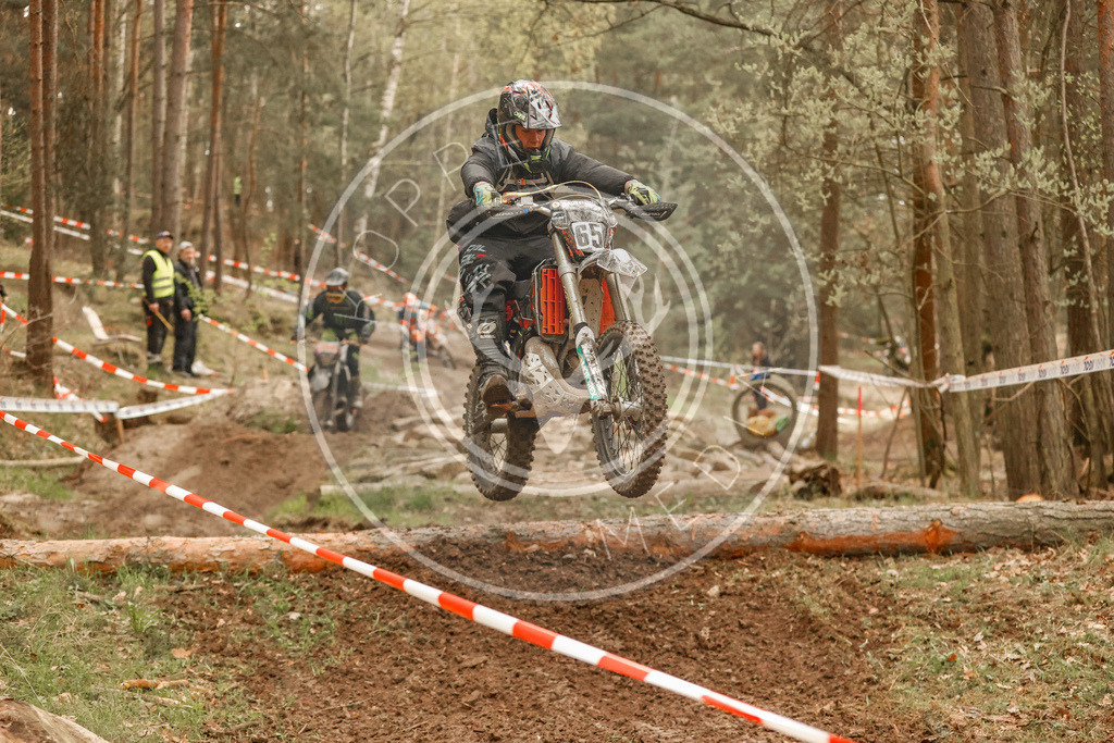 2TaktLauf1-436 | koppe-media - Realisiert mit Pictrs.com