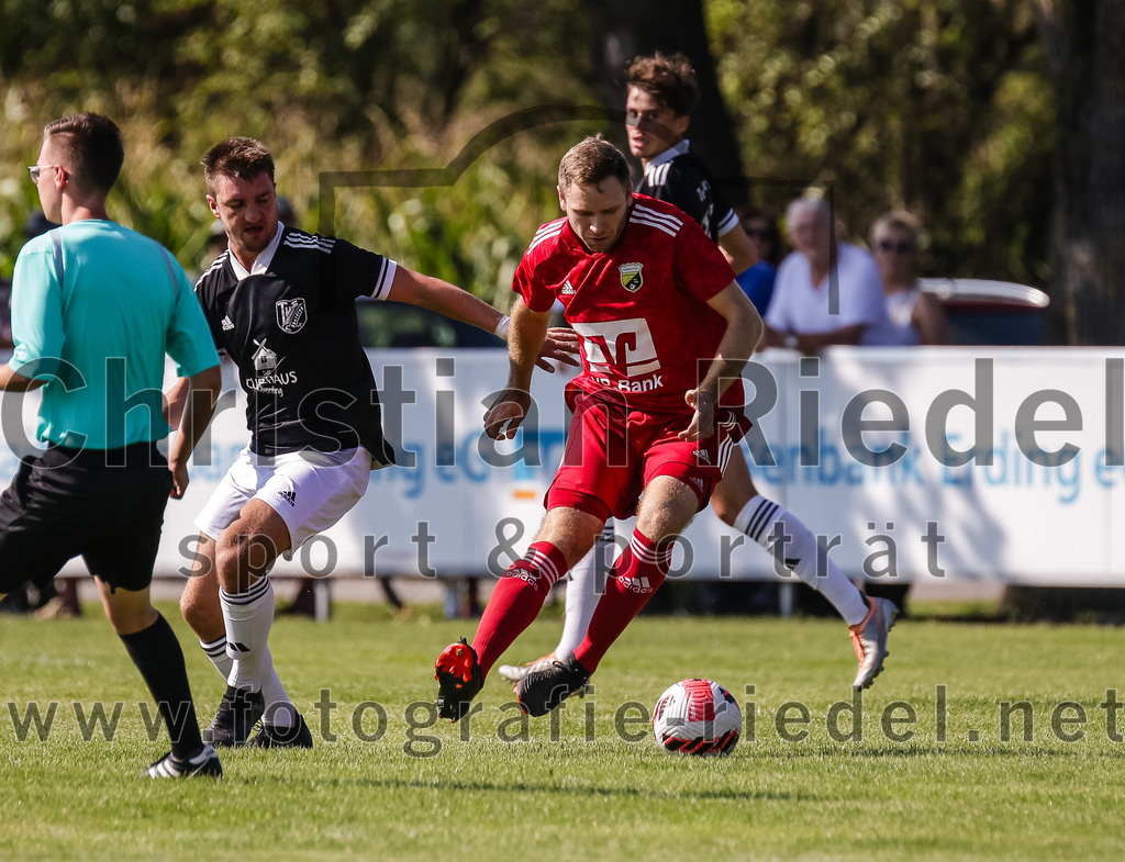 2023-09-10_035_TuS_Oberding_gegen_FC_Hohenpolding | Oberding, Deutschland, 10.09.2023:
Fußball, Kreisklasse 2023 / 2024, 6. Spieltag, TuS Oberding gegen FC Hohenpolding, Endergebnis: 1:1

Foto: Christian Riedel / fotografie-riedel.net