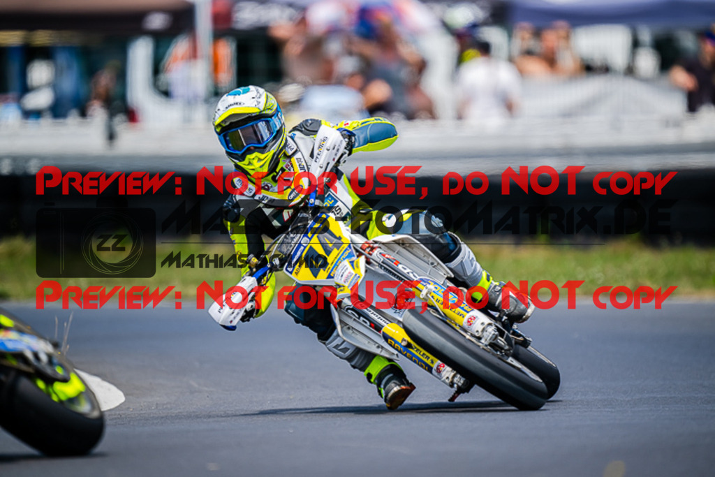 MaZZes_FotoMatrix_220703_0945 | S1