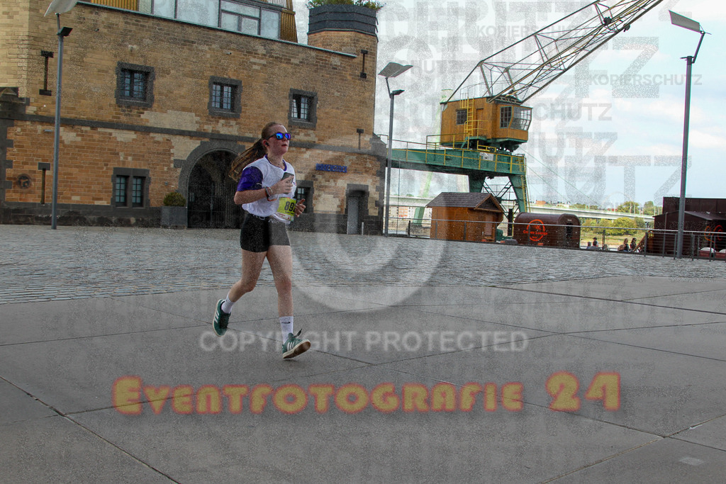 250920_1539_EV4_9373 | Sportfotografie im Rhein-Sieg Kreis, Köln, Bonn, NRW, Rheinland Pfalz, Hessen, etc. Unser Tätigkeitsfeld umfasst den Laufsport vom Volkslauf über den Marathon, Duathlon, Triathon bis zum Ultralauf wie Kölnpfad Ultra oder Schindertrail.