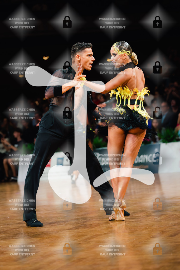 GOC 2025 - WDSF GrandSlam Latin 27-28th (152) Vladyslav Tsykhanovskyi _ Veronika Tsikhanovska (Germany)-2025-08-23-2983 | Webshop for digital downloads and prints of dance sport, event & show photographer Julian Link - Realisiert mit Pictrs.com