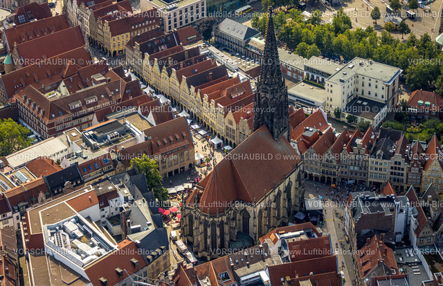 Muenster230880091 | Luftbild, Altstadt Stadtfest "Münster mittendrin" am Prinzipalmarkt, kath. Kirche St. Lamberti, Josef, Münster, Münsterland, Nordrhein-Westfalen, Deutschland
