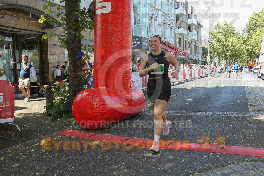 250621_1218_EX1_5584 | Sportfotografie im Rhein-Sieg Kreis, Köln, Bonn, NRW, Rheinland Pfalz, Hessen, etc. Unser Tätigkeitsfeld umfasst den Laufsport vom Volkslauf über den Marathon, Duathlon, Triathon bis zum Ultralauf wie Kölnpfad Ultra oder Schindertrail.