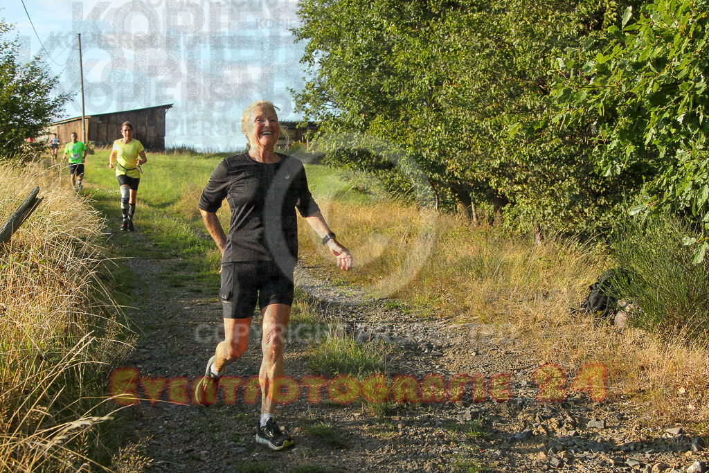 250801_1925_EV4_8638 | Sportfotografie im Rhein-Sieg Kreis, Köln, Bonn, NRW, Rheinland Pfalz, Hessen, etc. Unser Tätigkeitsfeld umfasst den Laufsport vom Volkslauf über den Marathon, Duathlon, Triathon bis zum Ultralauf wie Kölnpfad Ultra oder Schindertrail.