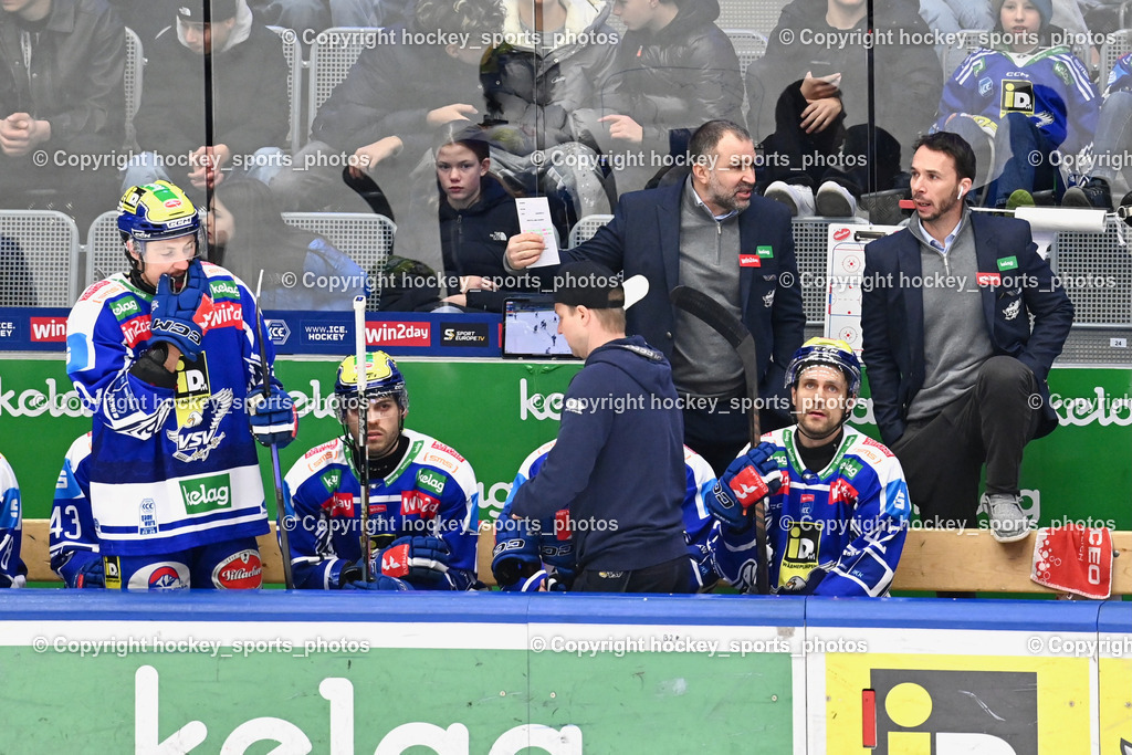 EC IDM Wärmepumpen VSV vs. Steinbach Black Wings Linz | Pierre Allard Headcoach EC VSV, Marco Pewal Assistant Coach EC VSV, EC IDM Wärmepumpen VSV vs. Steinbach Black Wings Linz, EC IDM Wärmepumpen VSV vs. Steinbach Black Wings Linz am 23.01.2026 in Villach (Stadthalle Villach), Austria, (Photo by Bernd Stefan)