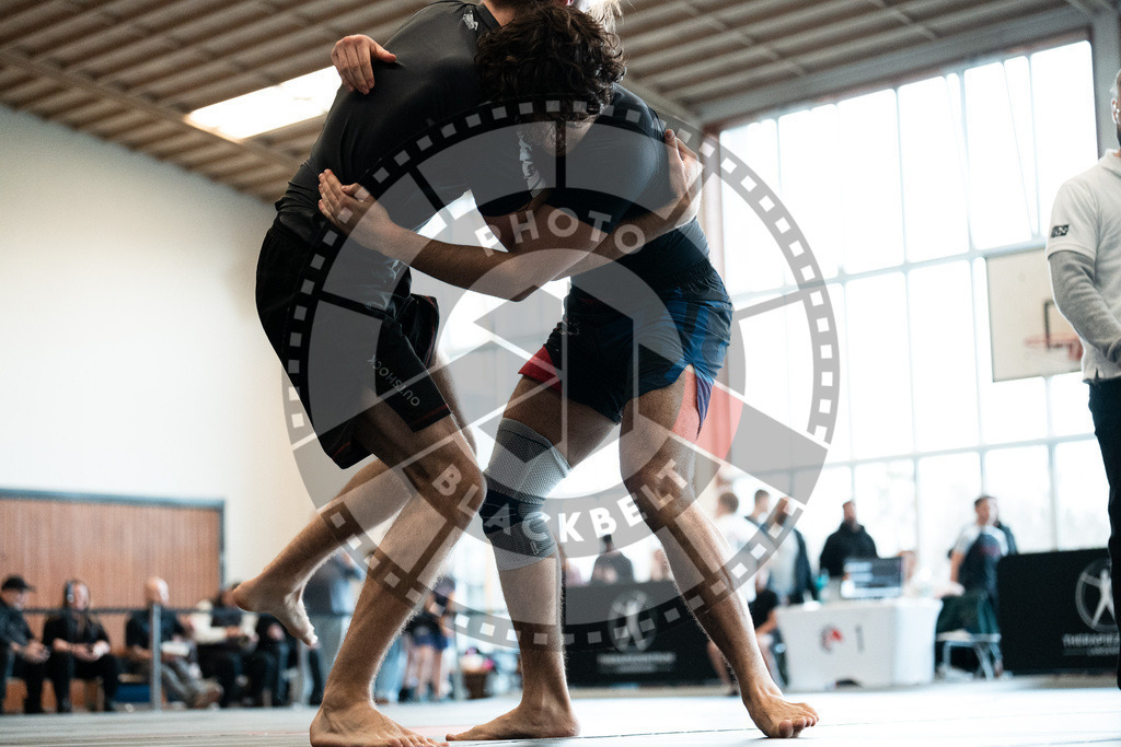 20251129PBB7887 | Fighters compete during the luta livre competition ILLCS XI winter edition on November 29, 2025 in Hannover, Germany.