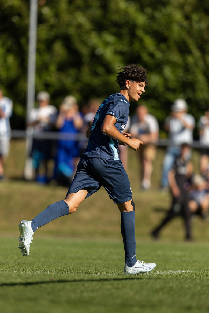 Fußball I Männer I 40. Pfingscup Hollage I 13448 | realhellocedii - Realisiert mit Pictrs.com