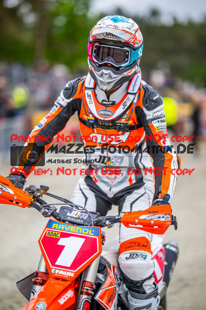 MaZZes_Fotomatrix_20250504_6021986_9223 | S1