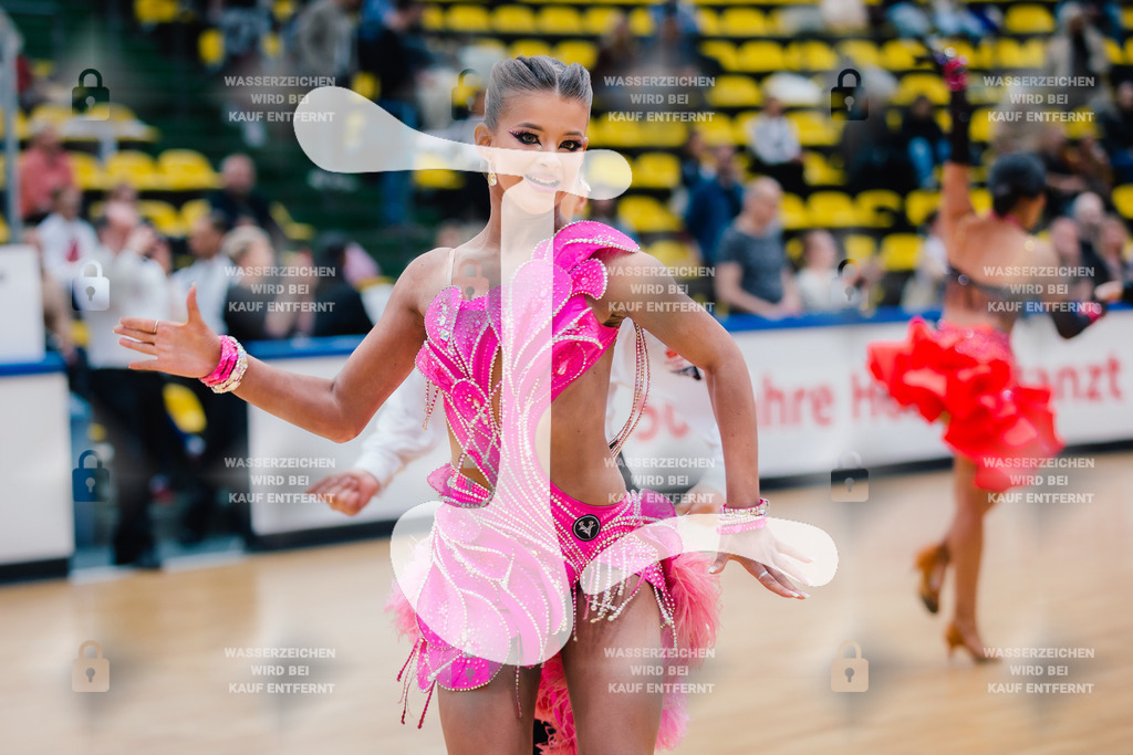Hessen Tanzt WDSF Open Junior II Latin 3rd (219) Tim Gordon _ Luisa Huber (Schwarz-Weiß-Club Pforzheim)-2025-05-18-5500 | Webshop for digital downloads and prints of dance sport, event & show photographer Julian Link - Realisiert mit Pictrs.com