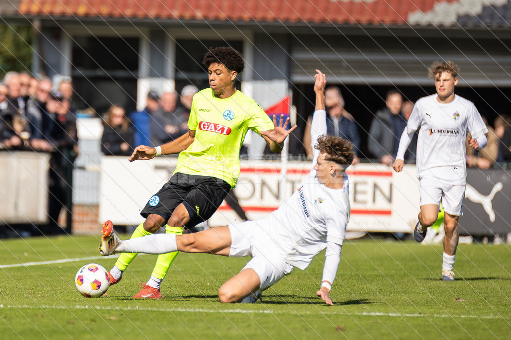 20251003_Picselweb-Fotografie_1R3_1617 | DFB Pokal 2. Runde, JFV A/O/B/H/H - SV Stuttgarter Kickers, Foto: Jörg Struwe - picselweb.de - Realisiert mit Pictrs.com