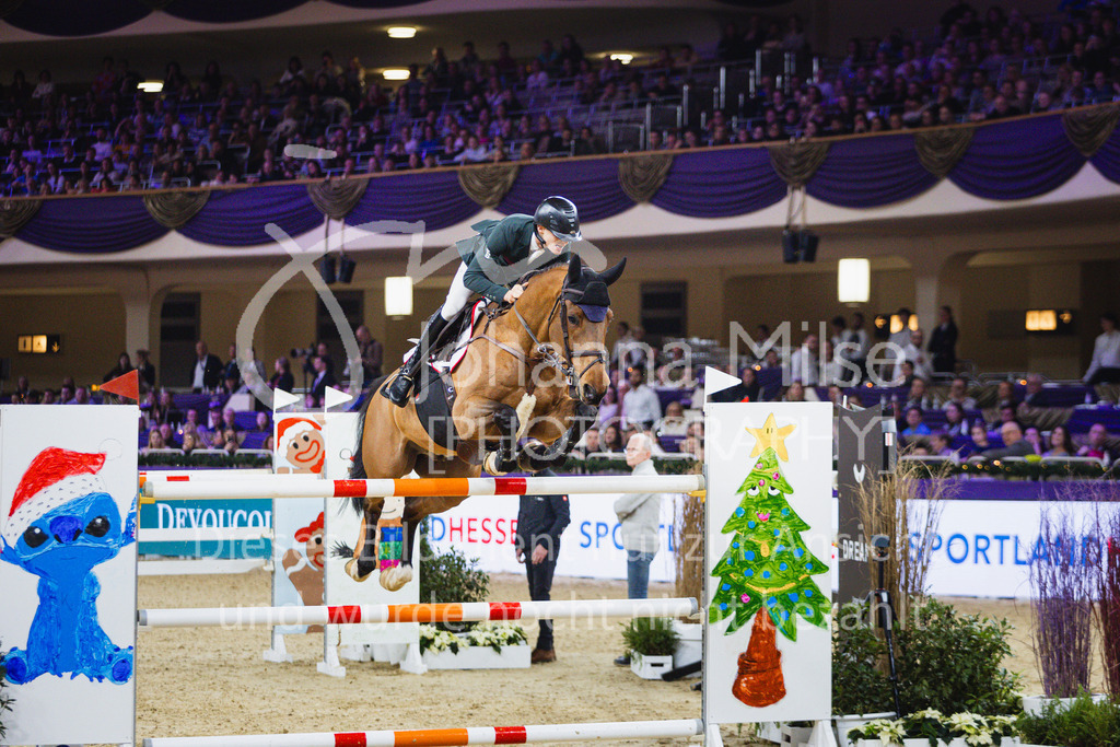 251221_IFRF_Jumping_GP-123 | Deine schönsten Turniermomente als professionelle Fotos! Entdecke hochwertige Pferdesport-Fotografie im Online-Shop. Jetzt Fotos finden & bestellen!