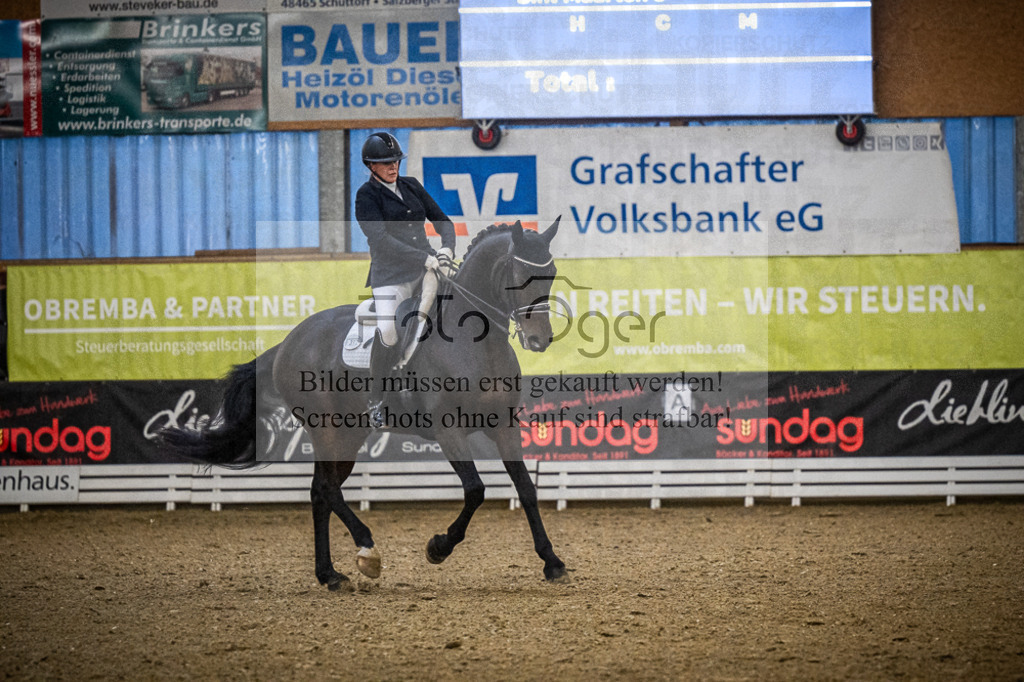 DOS_0137 | Entdecke hochwertige Reitturnierfotos von Foto Oger. Professionell, emotional und authentisch – jetzt Lieblingsmomente im Shop bestellen. - Realisiert mit Pictrs.com