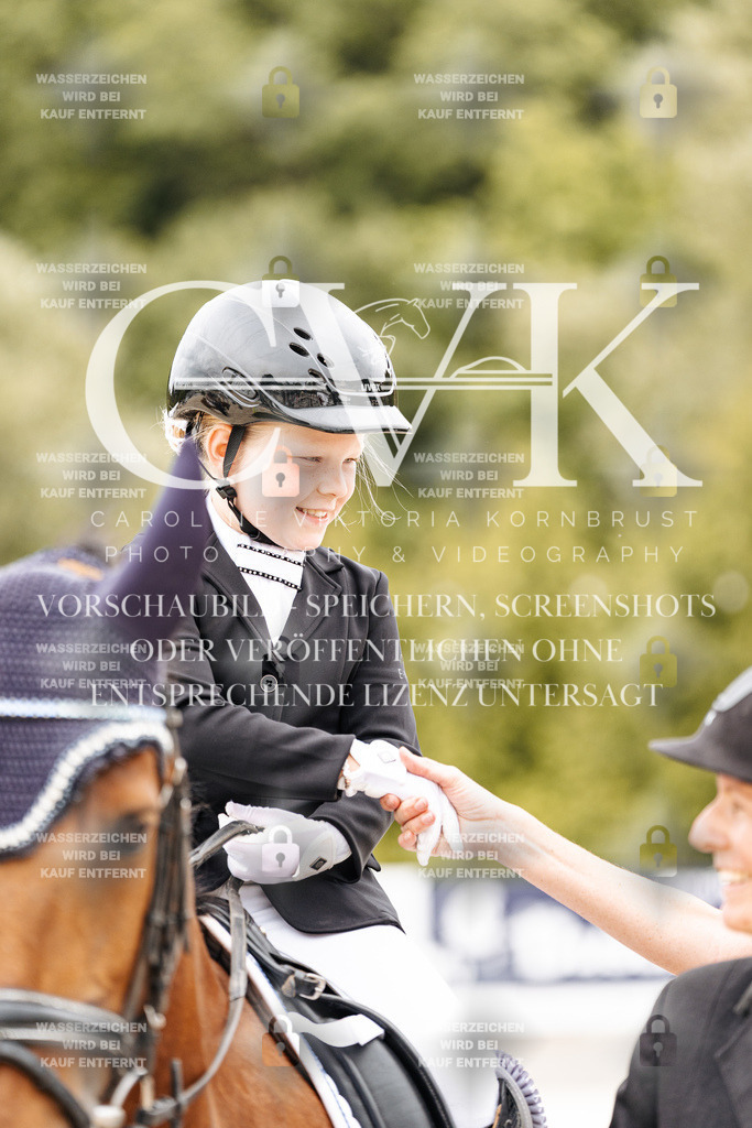 CK907464 | Turnierfotografie Pferdefotografie Trier Rheinland-Pfalz Pferdesport Reitsport Tierfotografie Sportfotografie Pferdevideo Pferdevideografie Equestrianvideography equestrianphotography  - Realisiert mit Pictrs.com