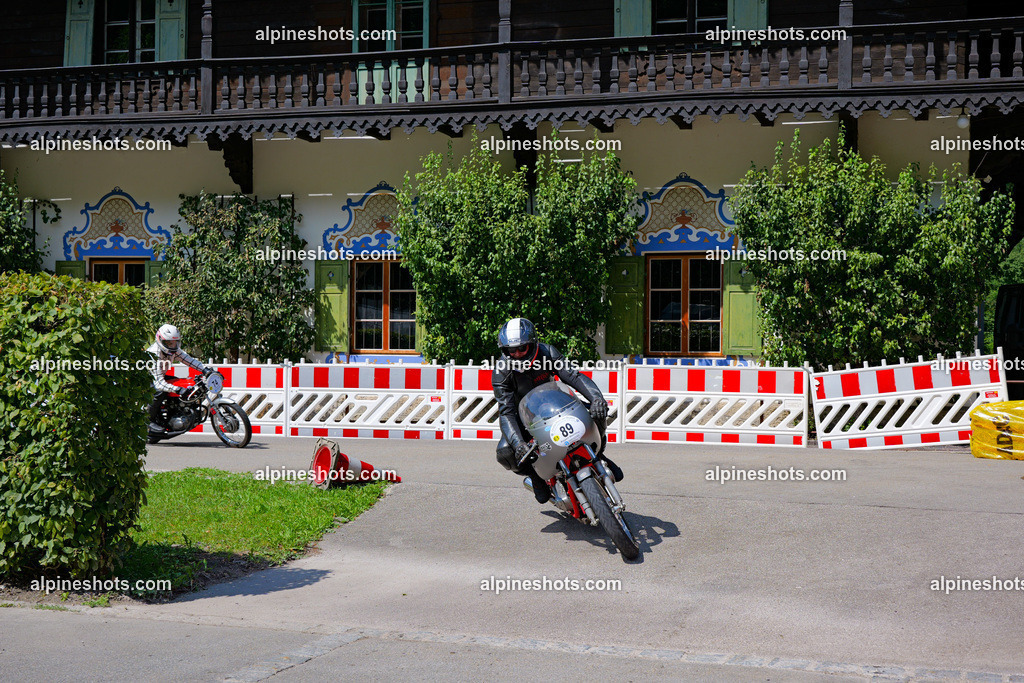 P1014777 | Erleben Sie atemberaubende, hochqualitative Fotos Ihrer Fahrt entlang der malerischen Alpenstraßen. Besuchen Sie alpineshots.com, um professionelle Aufnahmen Ihrer unvergesslichen Reise zu finden und zu kaufen - Realisiert mit Pictrs.com