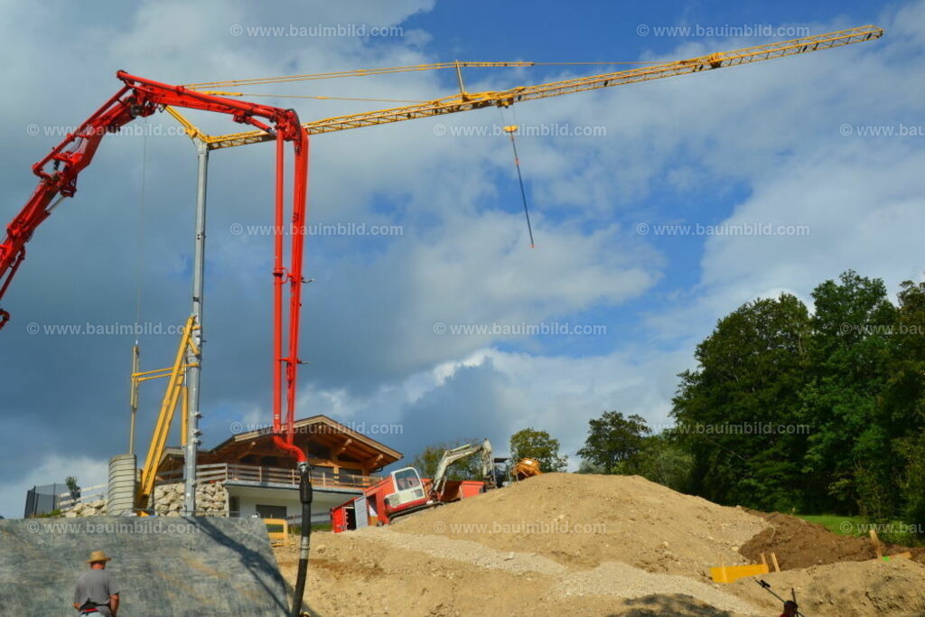 bib-lg04-betonarbeiten-0056 | Nach LV-Leistungsgruppen sortierte Detailfotos über den Bau eines Hauses. Alle Hausbau-Bilder direkt vom Urheber und Autor der Website Haus-Selber-Bauen.com