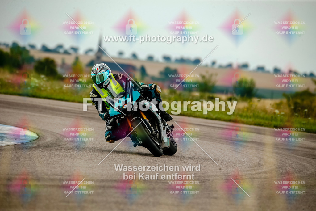 Chambley Juli-2257 | Hier findet Ihr Bilder von Touristenfahrten auf der Nürburgring Nordschleife oder von anderen Veranstaltungen die ich besucht habe. Viel Spass beim Durch Schauen 