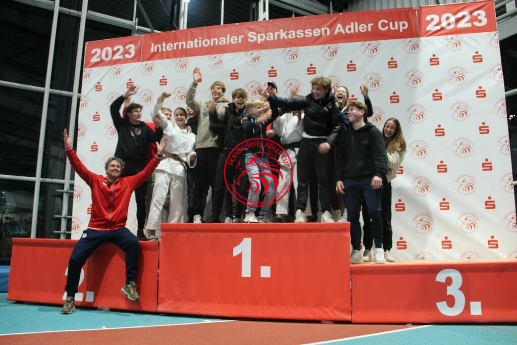IMG_4085 | Fotos vom Adler Cup - Pictures from Adler Cup

Hier findet Ihr alle Eindrücke und großen Momente der Adler Cup Wochenenden. Here you will find all impressions and great moments of the Adler Cup weekends. - Realisiert mit Pictrs.com