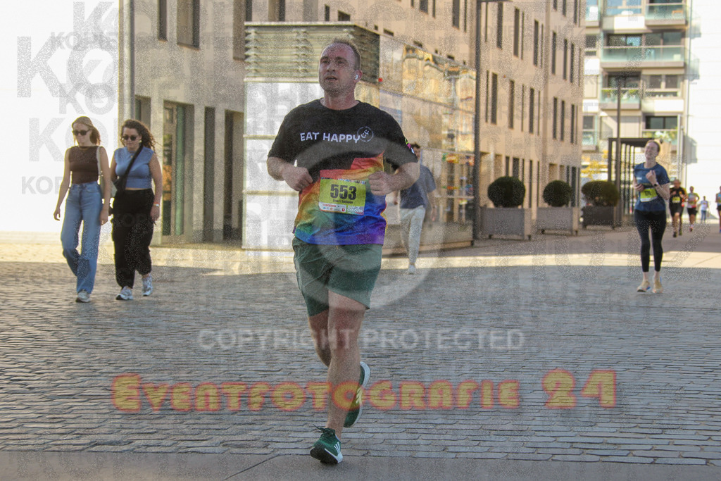 240921_1528_EV4_1524 | Sportfotografie im Rhein-Sieg Kreis, Köln, Bonn, NRW, Rheinland Pfalz, Hessen, etc. Unser Tätigkeitsfeld umfasst den Laufsport vom Volkslauf über den Marathon, Duathlon, Triathon bis zum Ultralauf wie Kölnpfad Ultra oder Schindertrail.