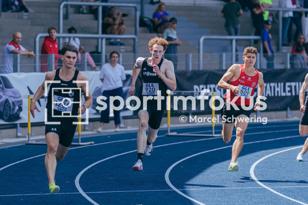 DM U23 U18 Bochum 2026 | Tino Bovender (LT DSHS Köln), Startnummer 920, 400 Meter Hürden, Deutsche Meisterschaften der U18 &amp; U23 2026, Lohrheidestadion Bochum-Wattenscheid, 04.07.2026 Foto: Marcel Schwering / sportimfokus - Realisiert mit Pictrs.com