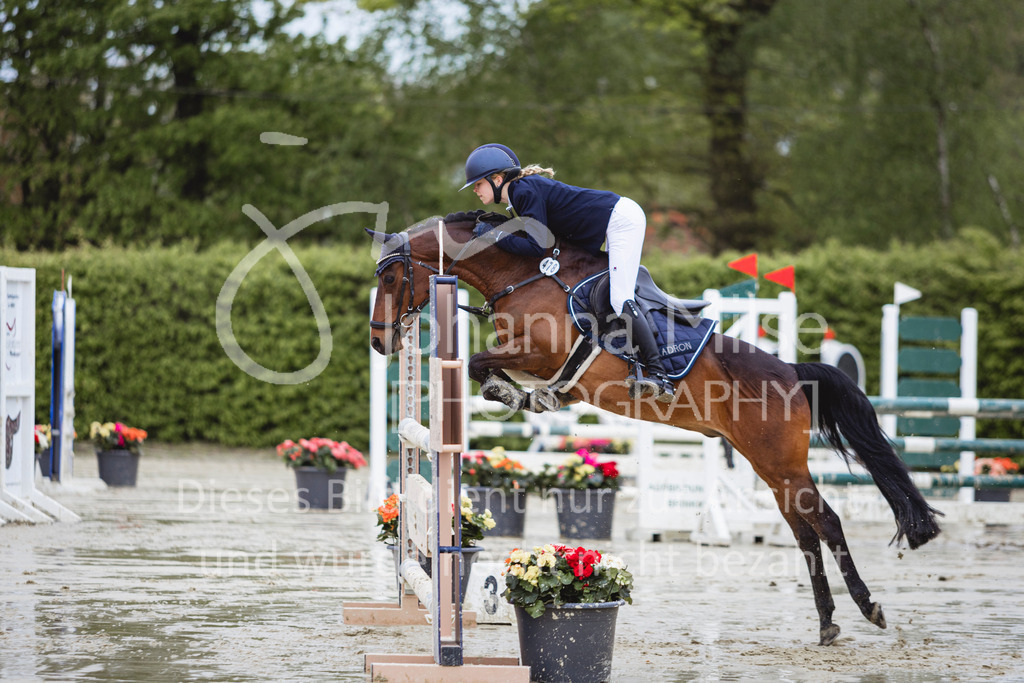 240426_Olfen-Vinnum_PonyTrophy-293 | Deine schönsten Turniermomente als professionelle Fotos! Entdecke hochwertige Pferdesport-Fotografie im Online-Shop. Jetzt Fotos finden & bestellen!