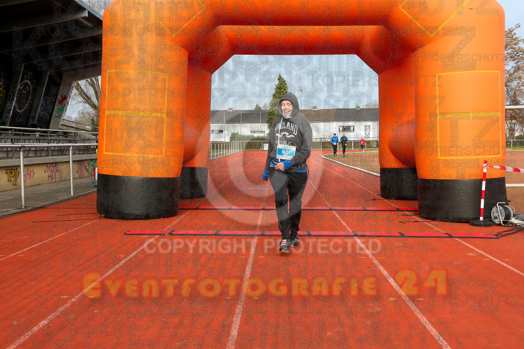 230129_1128_EX1_4978 | Sportfotografie im Rhein-Sieg Kreis, Köln, Bonn, NRW, Rheinland Pfalz, Hessen, etc. Unser Tätigkeitsfeld umfasst den Laufsport vom Volkslauf über den Marathon, Duathlon, Triathon bis zum Ultralauf wie Kölnpfad Ultra oder Schindertrail.