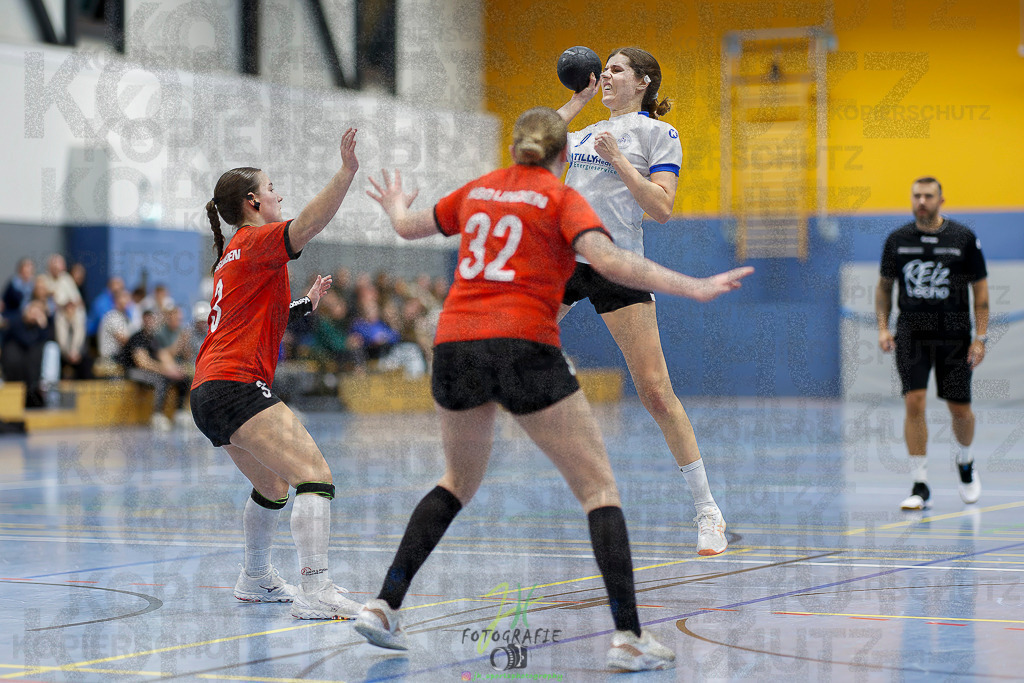 Frauen 2. Bezirksklasse; SG Rechtenbach - HSG Linden II | Frauen 2. Bezirksklasse; SG Rechtenbach - HSG Linden II am 16.11.2025 in Rechtenbach (Sporthalle Rechtenbach)Photo © 2025 - Jörg Heinrich - Realisiert mit Pictrs.com