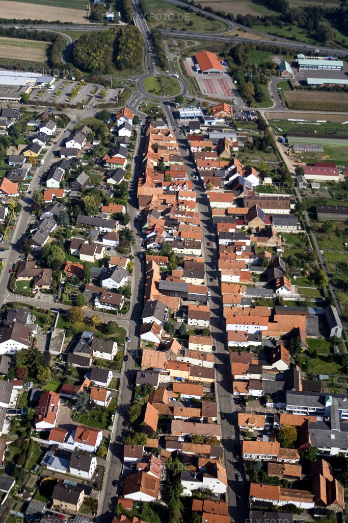 Luftbild: Rheinstr in Kandel im Bundesland Rheinland-Pfalz in Deutschland. Foto: IMG_8285.jpg vom 07.10.2007 durch Werner Riehm/FLY-FOTO.de