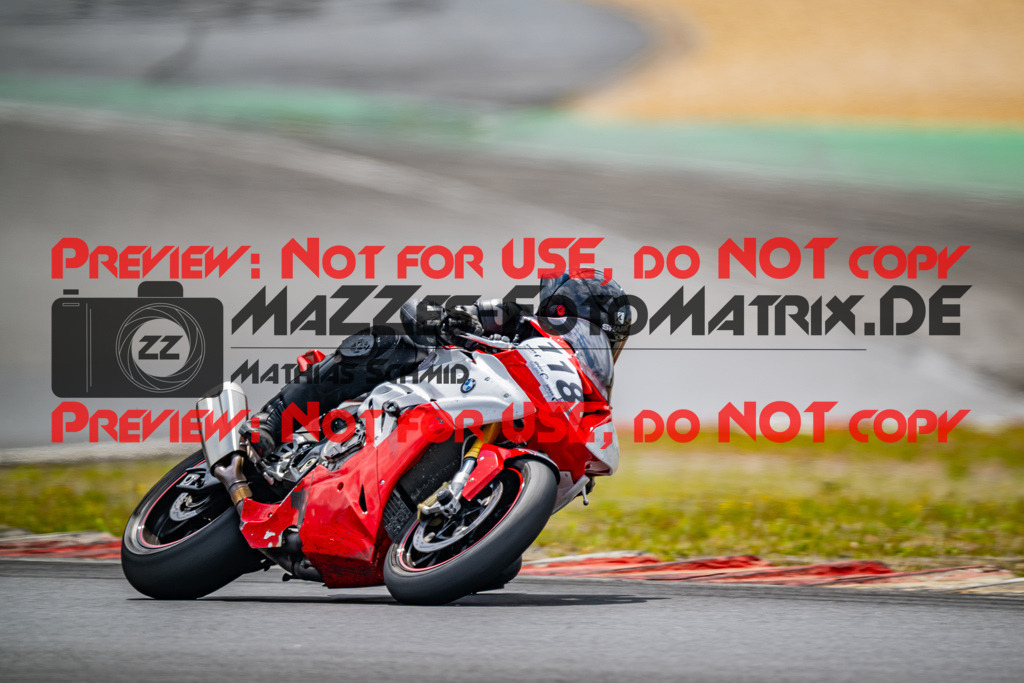 MaZZes_FotoMatrix_230719_4676 | ROT