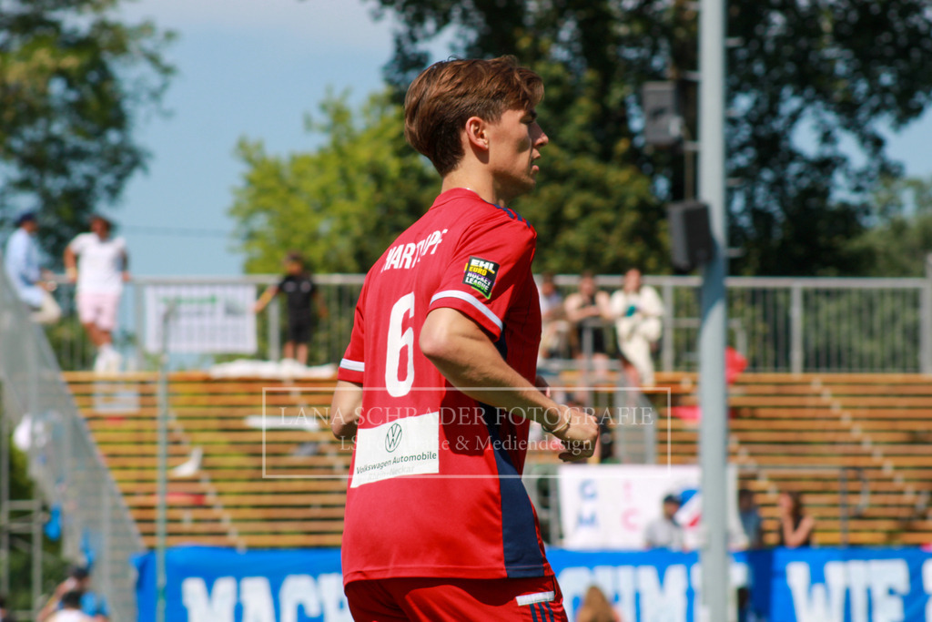 DM23 Finale Herren Mannheimer HC - Rot-Weiß Köln 04.06.23 | lanaschraderfotografie - Realisiert mit Pictrs.com
