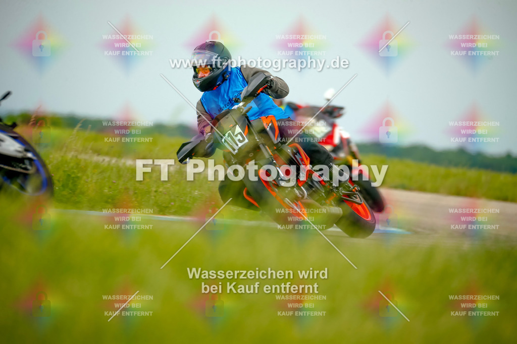 _MOT1793 | Hier findet Ihr Bilder von Touristenfahrten auf der Nürburgring Nordschleife oder von anderen Veranstaltungen die ich besucht habe. Viel Spass beim Durch Schauen 