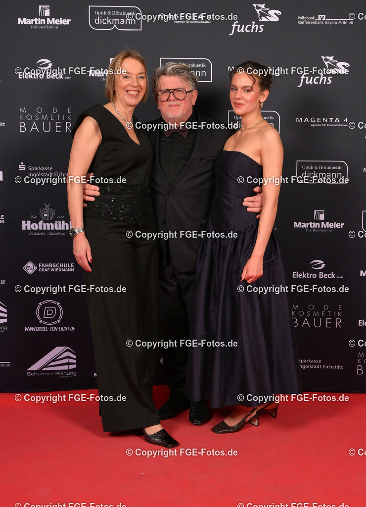 20250208-fge-hofball-0186 | Hofball der FGE am 08.02.2025 im Alten Stadttheater in Eichstätt. - Realisiert mit Pictrs.com