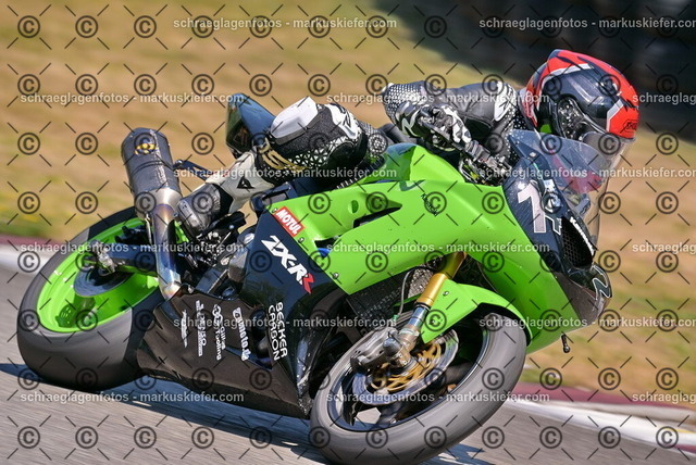 26bt05-1105 | markuskiefer.com - Realisiert mit Pictrs.com