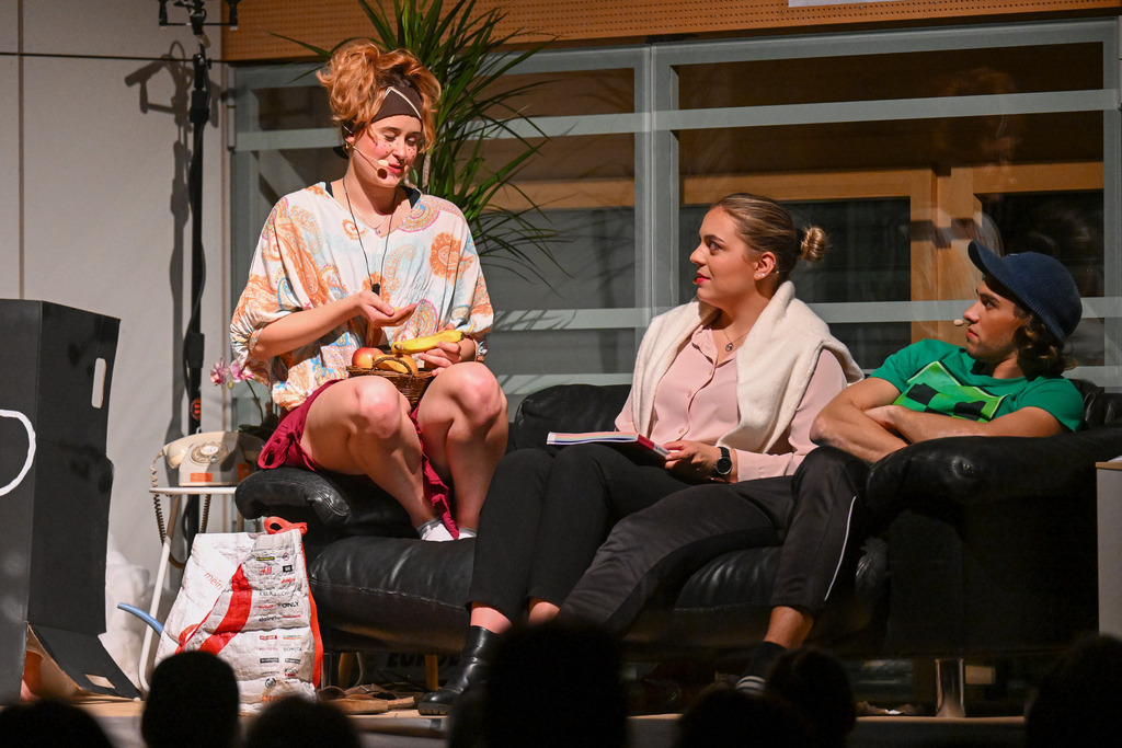 18. November 2022 - Abendundunterhaltung TV/DTV Neftenbach | 18. November 2022 / MZH Auenrain, Neftenbach
Abendundunterhaltung TV/DTV Neftenbach
Motto: Klick zum Glück
Bild: Sportfotografie Markus Aeschimann | www.markus-aeschimann.ch - Realisiert mit Pictrs.com