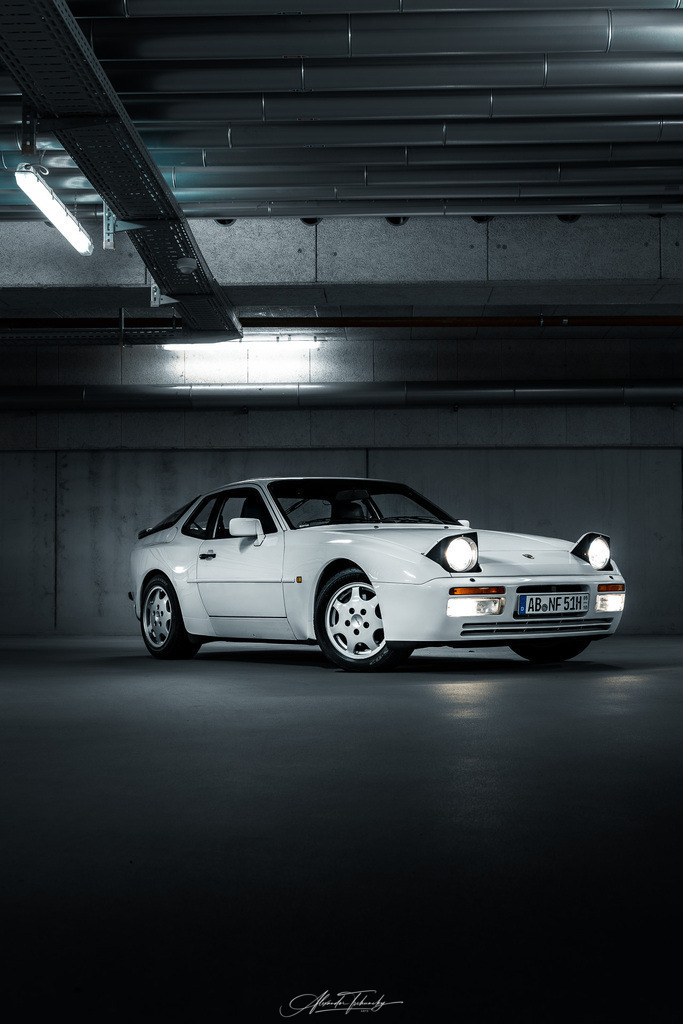 R6AT7123 _Alexander Tschuncky | Entdecken Sie die faszinierende Welt von Alexander Tschuncky Arts: Kreative Fotografie, atemberaubende Automobilkunst und hochwertiger Bilderdruck. Lassen Sie sich inspirieren! - Realisiert mit Pictrs.com