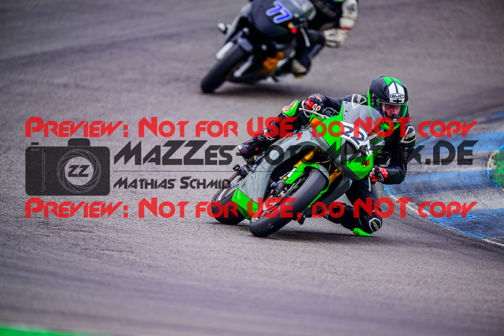 MaZZes_FotoMatrix_240614_6007705_5170 | ROT