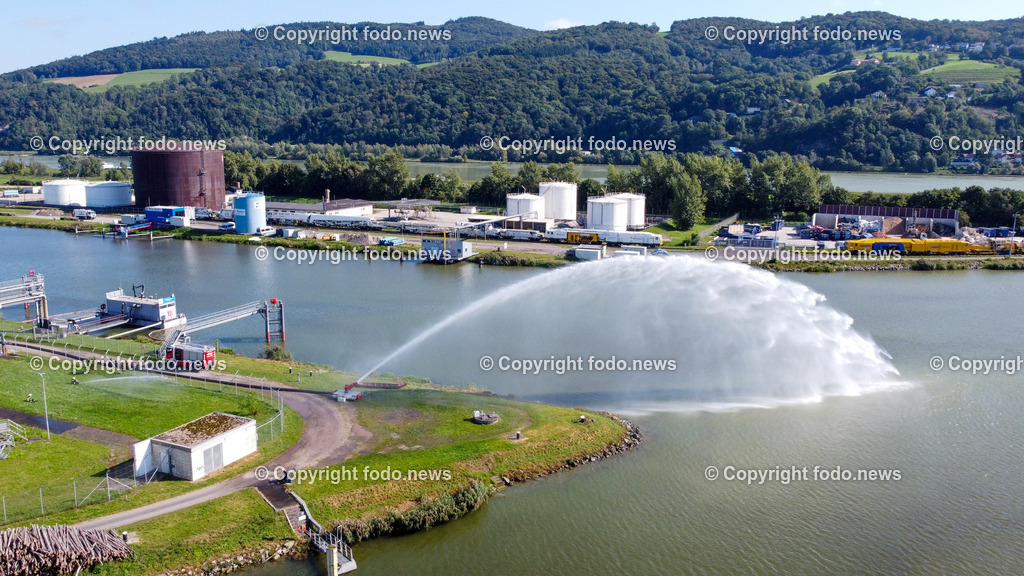 Feuerwehruebung Formatex 23_ Tankhafen Linz_ 15.09.2023-22 | 15.09.2023, Linz, AUT, Feuerwehruebung Formatex 23, Tankhafen Linz, im Bild Feuerwehruebung Formatex 23, Tankhafen Linz, Drohne