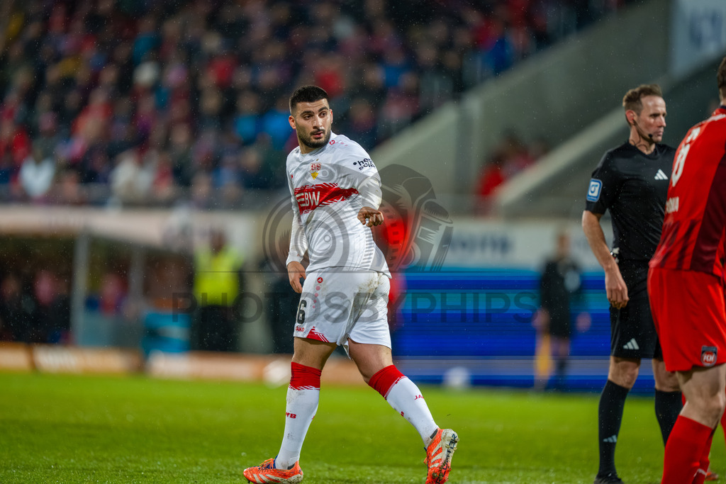 1. FC Heidenheim vs. VfB Stuttgart, Fussball, 1. Bundesliga, 23. Spieltag, Saison 2025/2026, 22.02.2026 | Deniz Undav (VfB Stuttgart, #26),1. FC Heidenheim vs. VfB Stuttgart, Fussball, 1. Bundesliga, 23. Spieltag, Saison 2025/2026, 22.02.2026Foto: photosbyphips/Philip Ziegler