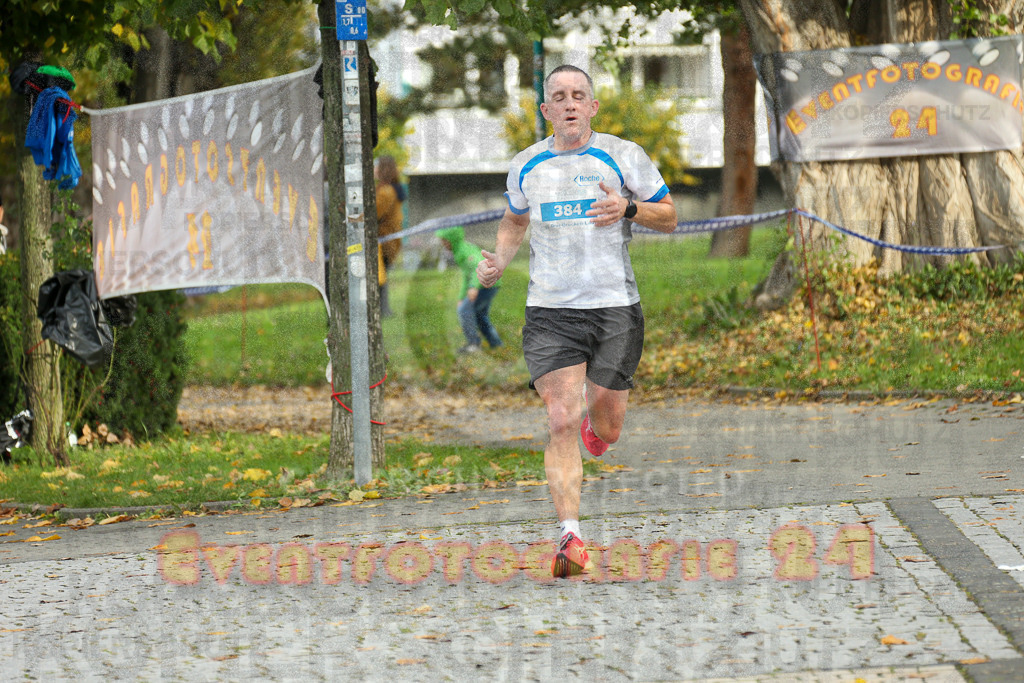 241020_1000_EX1_7418 | Sportfotografie im Rhein-Sieg Kreis, Köln, Bonn, NRW, Rheinland Pfalz, Hessen, etc. Unser Tätigkeitsfeld umfasst den Laufsport vom Volkslauf über den Marathon, Duathlon, Triathon bis zum Ultralauf wie Kölnpfad Ultra oder Schindertrail.