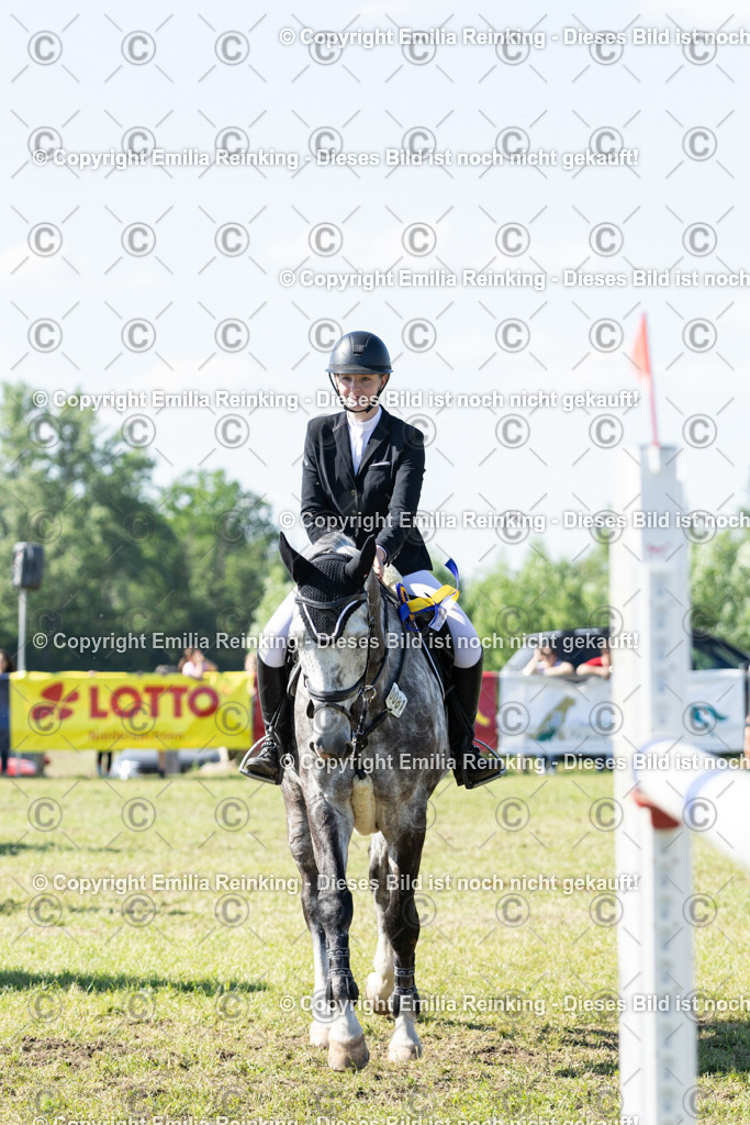 CL5A1255 | Emilia Reinking Fotografie - Realisiert mit Pictrs.com