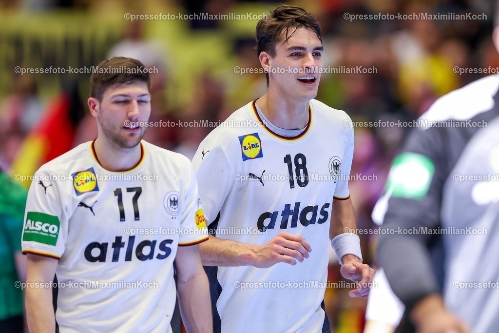 EHF15012602181 | 15.01.2026, Handball, Men's EHF EURO 2026, Deutschland - Österreich, Jyske Bank Boxen in Herning, Dänemark, Preliminary Round:  Lukas Zerbe (Germany #17) neben  Julian Köster (Germany #18) 