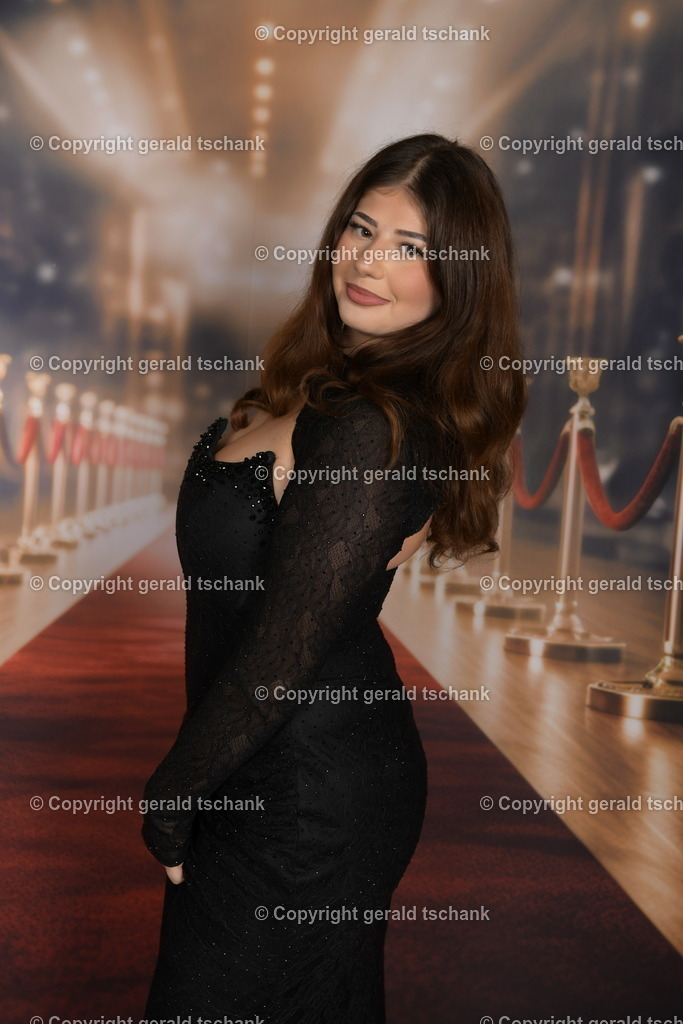 MT1_4096 | Wählen Sie hier bitte Ihr bestes Foto aus, mit diesem Bild wird Ihr Set produziert. Sollten Sie kein Bild wählen oder mehrere suchen wir das Beste aus!