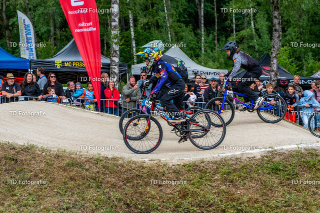 BayBMX2026-05215 | Fotogalerie von Thomas Dettweiler mit Eventbildern und lizenzfreien Fotos. Perfekt als Wandbild, für Büro, Website oder private Nutzung. - Realisiert mit Pictrs.com