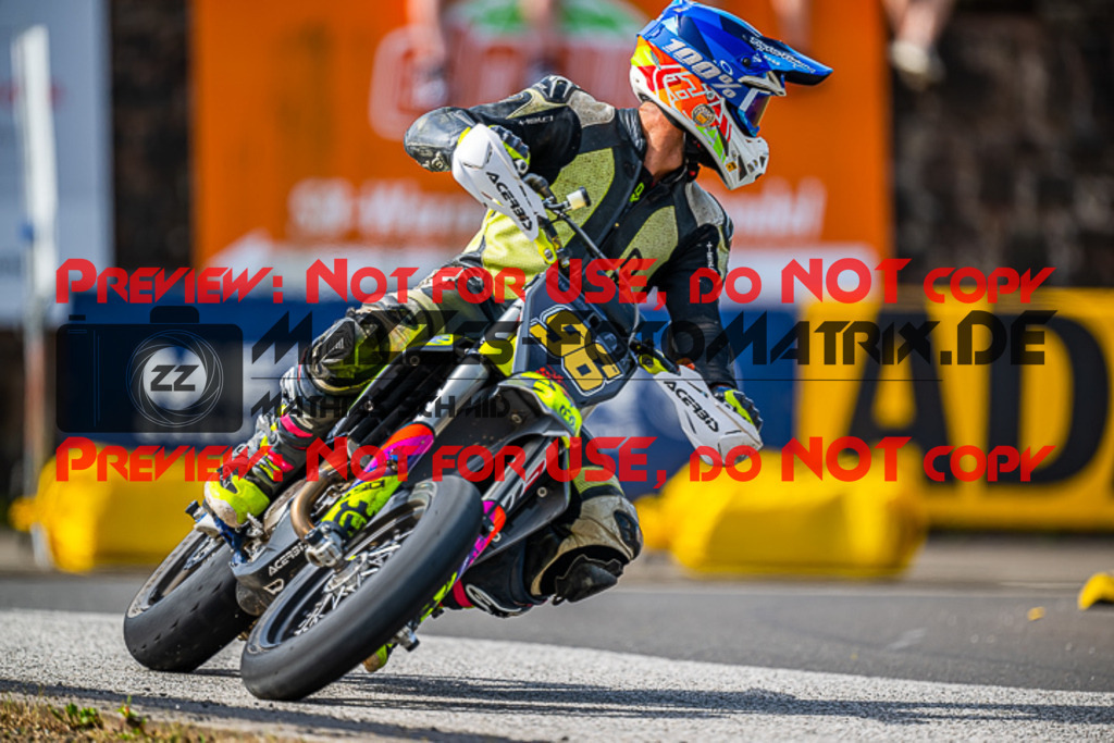 MaZZes_FotoMatrix_220618_1795 | S2