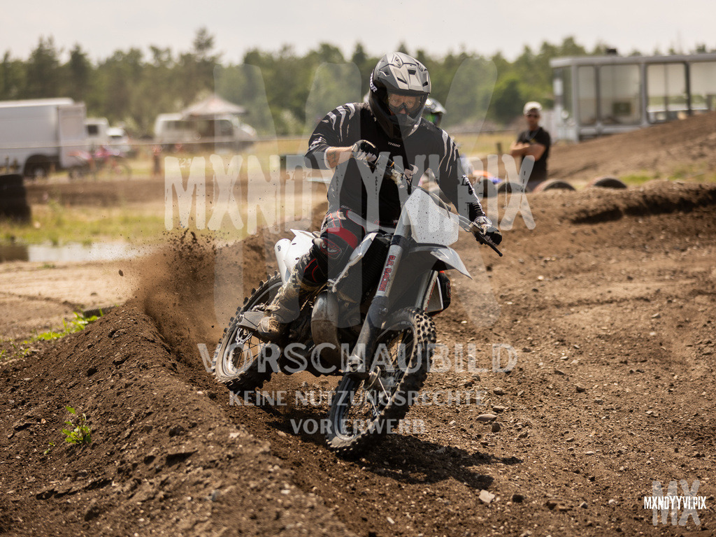 866A1874 | mxndyyvipix