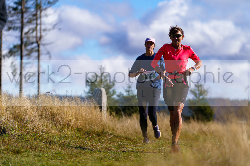 Herbstlauf 2024 | Rennsteig-Herbstlauf von Neuhaus am Rennweg nach Masserberg am 6. Oktober 2024