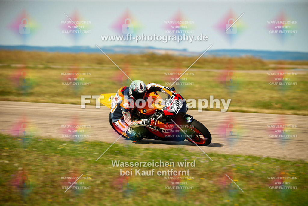 _MOT6153 | Hier findet Ihr Bilder von Touristenfahrten auf der Nürburgring Nordschleife oder von anderen Veranstaltungen die ich besucht habe. Viel Spass beim Durch Schauen 