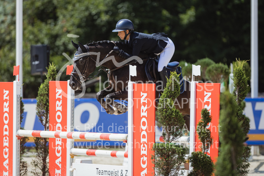 220728_BHO_BronzeTour_L-Stil_1-374 | Deine schönsten Turniermomente als professionelle Fotos! Entdecke hochwertige Pferdesport-Fotografie im Online-Shop. Jetzt Fotos finden & bestellen!