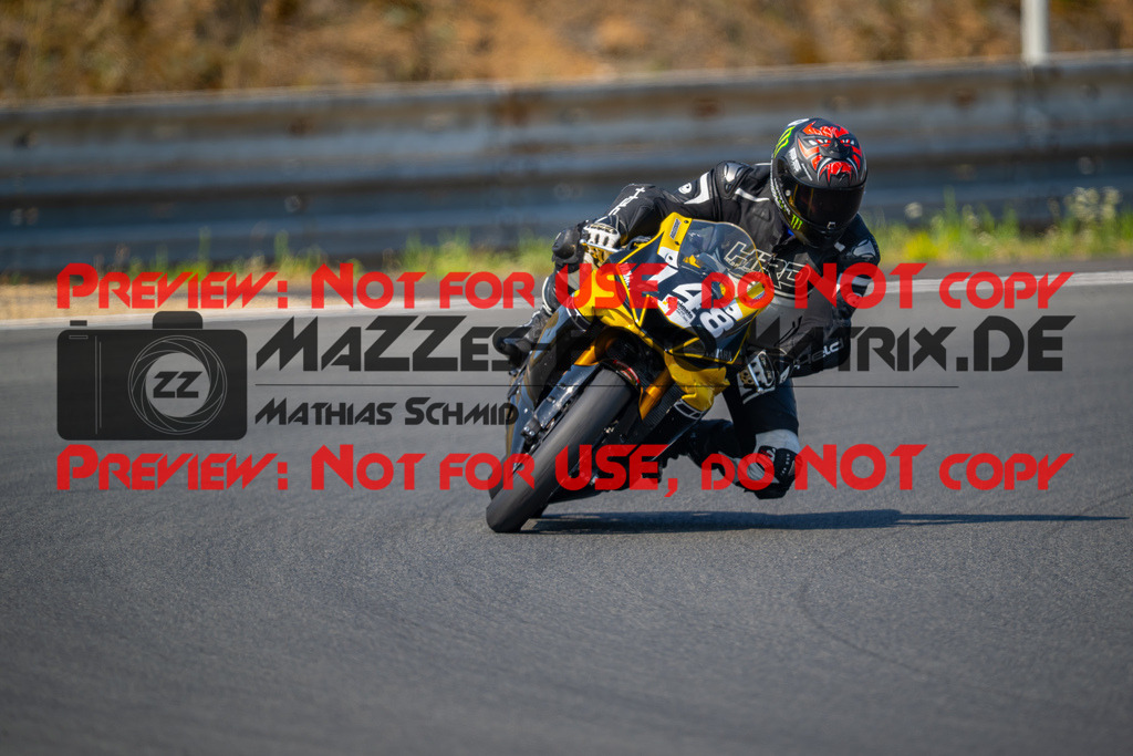 MaZZes-Fotomatrix-20260805-527463 | OPEN